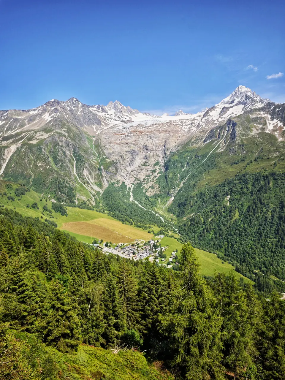 Pueblo de Le Tour - TMB