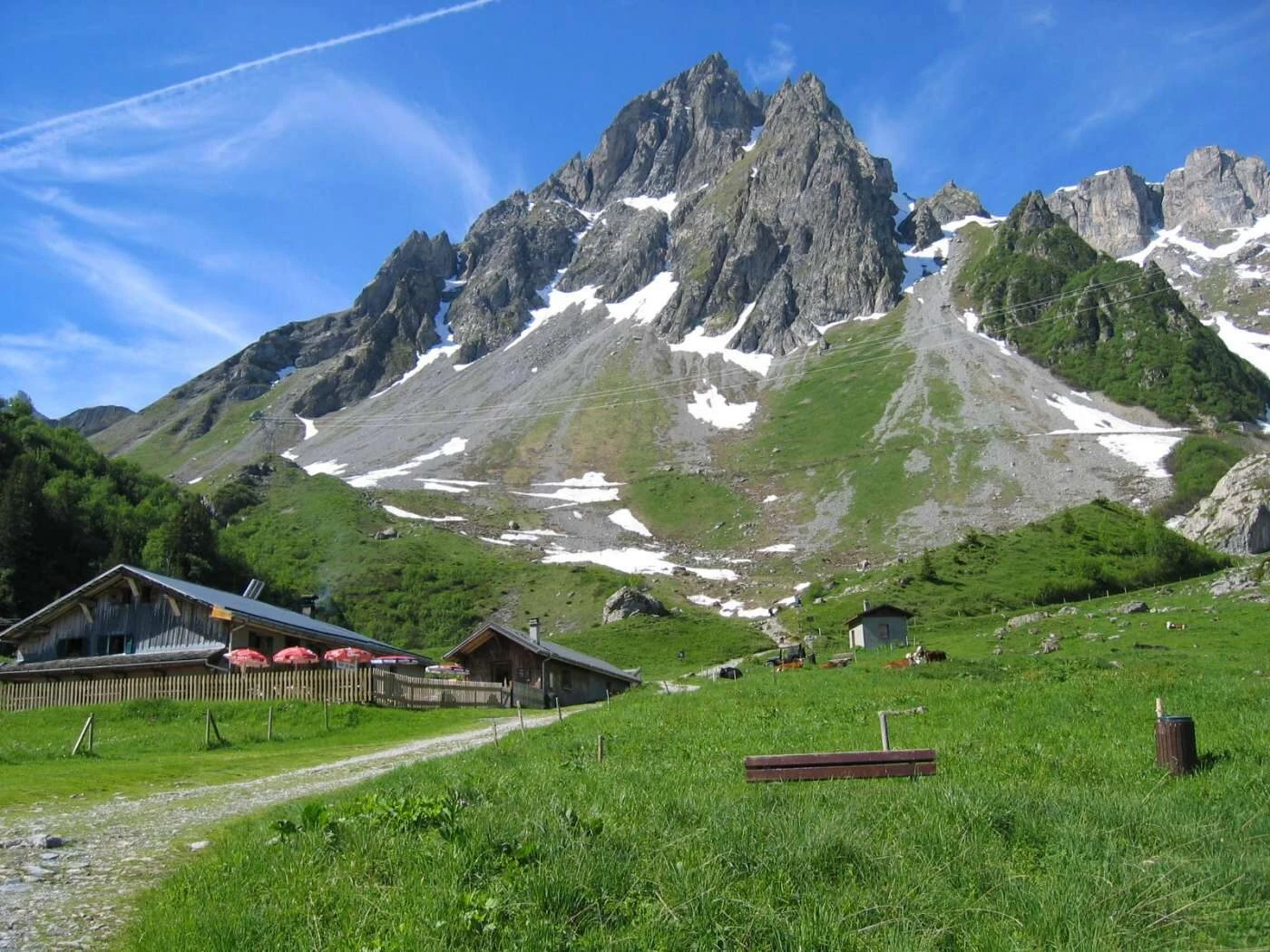 Refuge de la Balme en la subida del col du Bonhomme